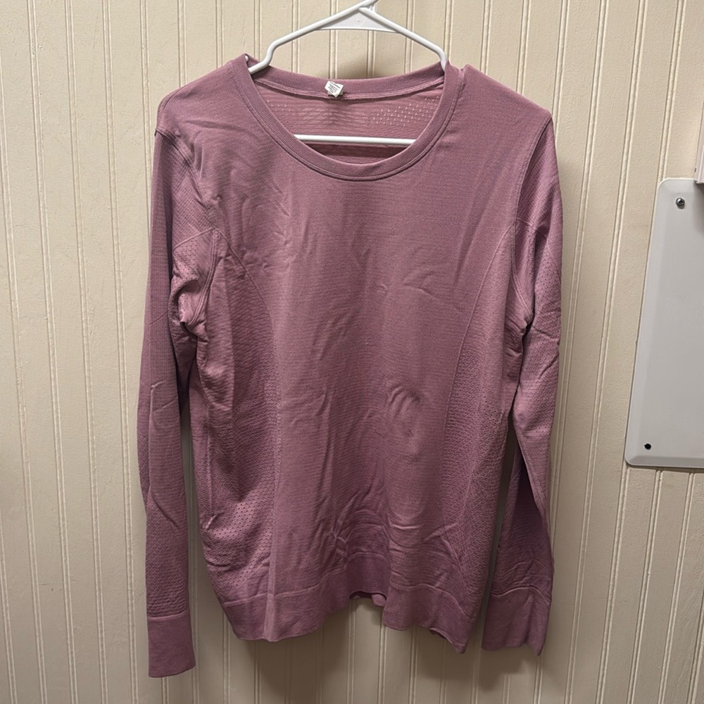 Swiftly Tech Long Sleeve